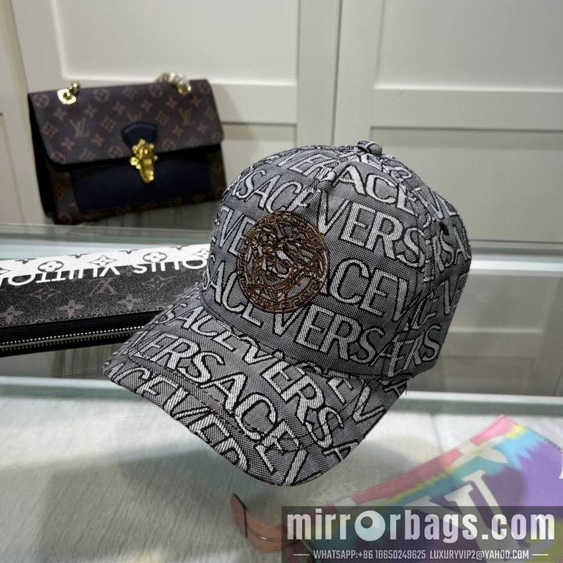 Replica Versace cap dx04
