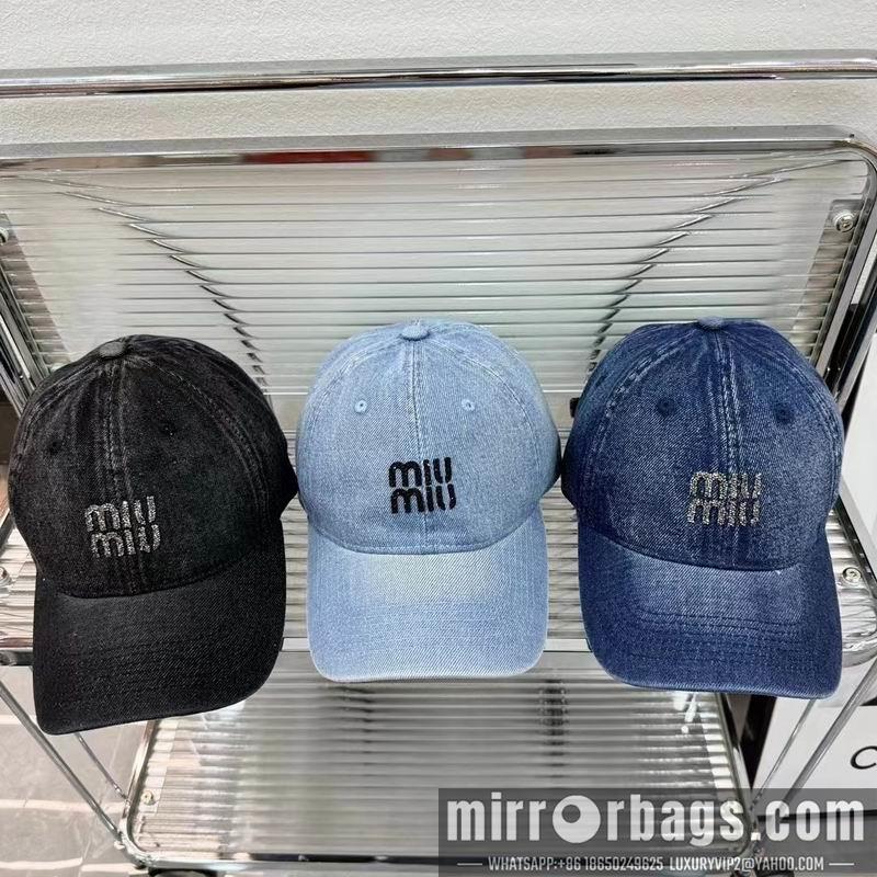 Replica Miumiu cap dx15