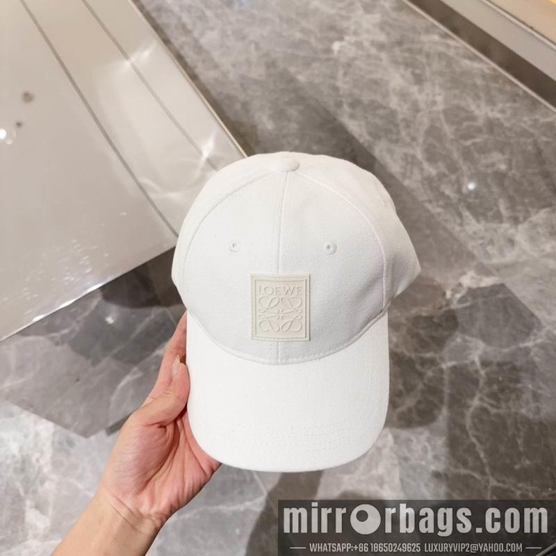 Replica Loewe cap dx19