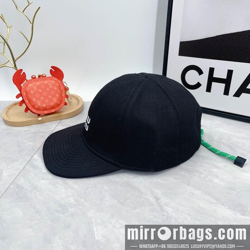 Replica Miumiu cap dx02
