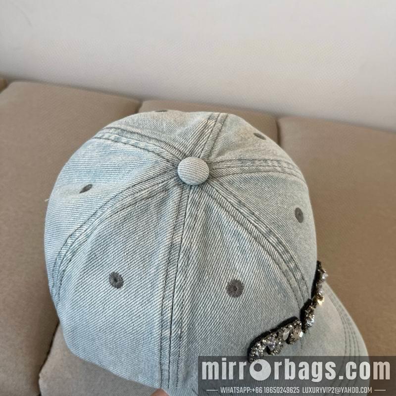 Replica Miumiu cap dx24