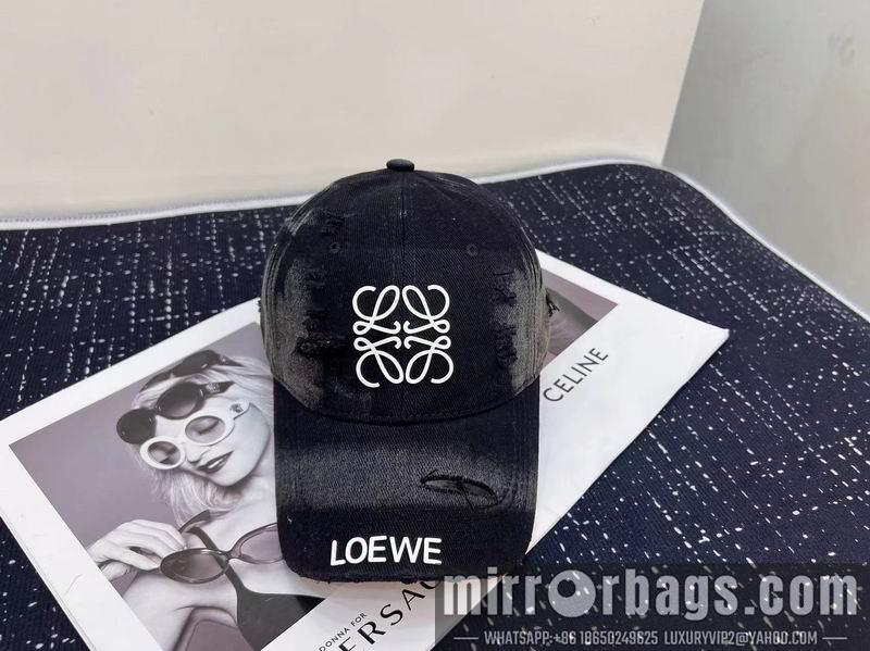 Replica Loewe cap dx25