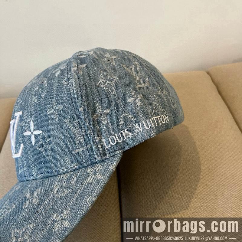 Replica LV cap dx42