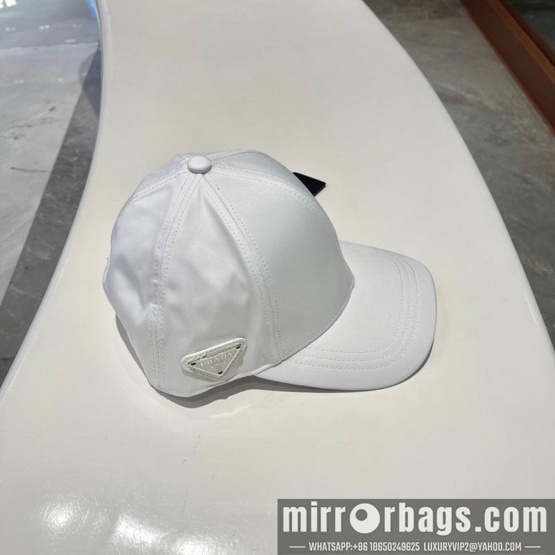 Replica Prada cap 040205