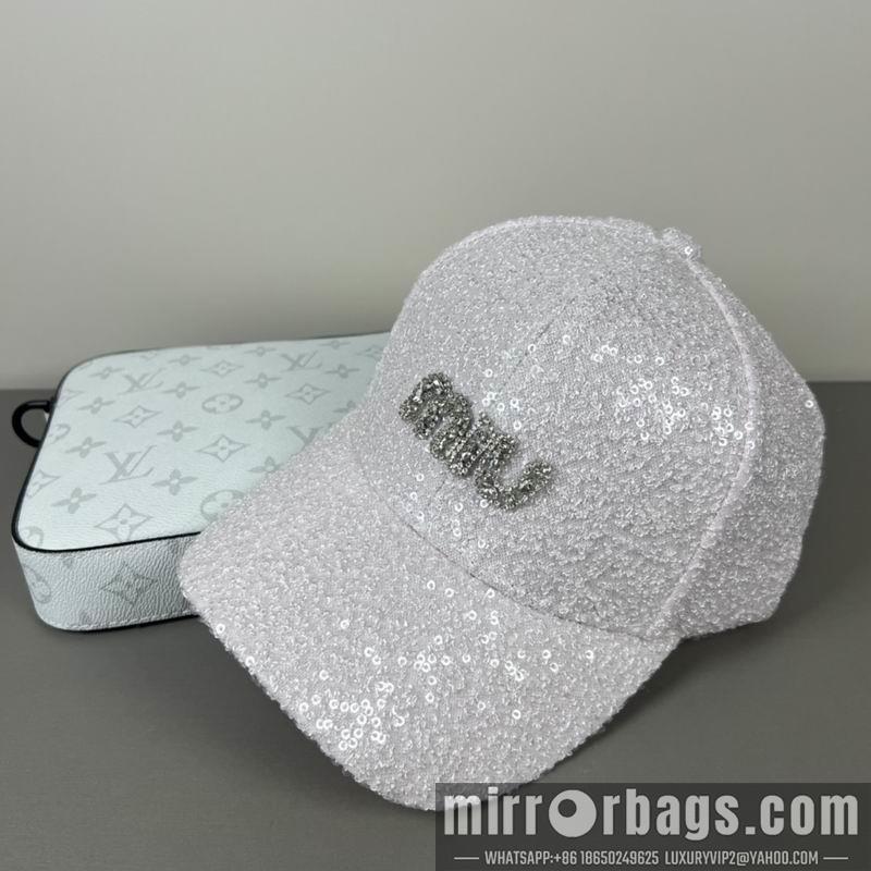 Replica Miumiu Cap dx40