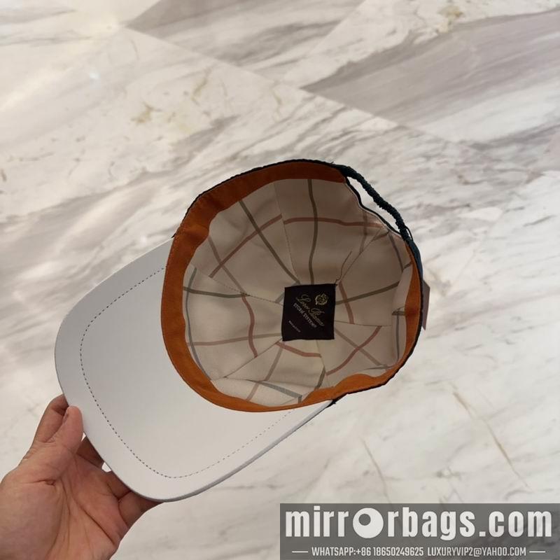 Replica Loro Piana cap dx28