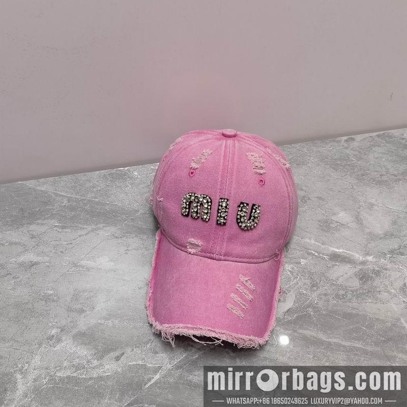 Replica Miumiu cap dx09