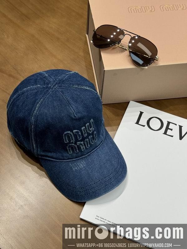 Replica Miumiu cap dx94