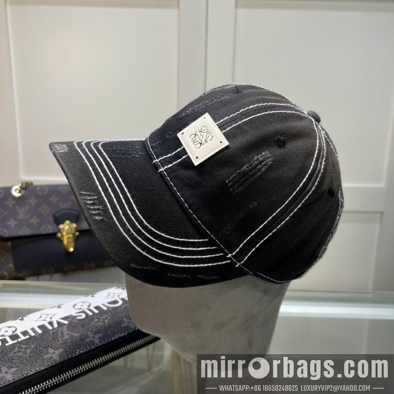 Replica Loewe Hat dx06