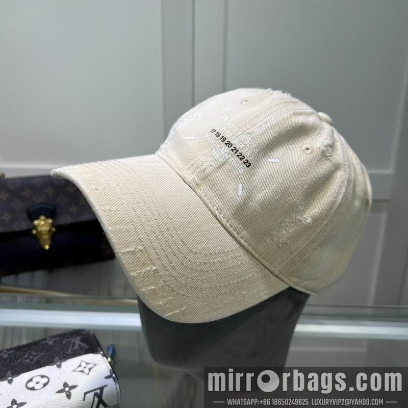 Replica Other cap dx01