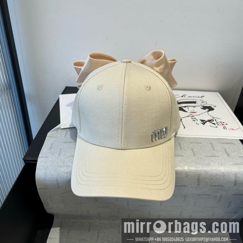 Replica Miumiu cap dx06
