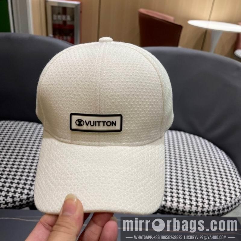 Replica LV cap 010701