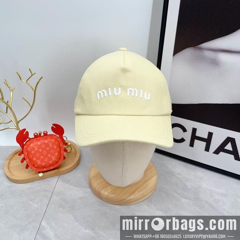 Replica Miumiu cap dx03