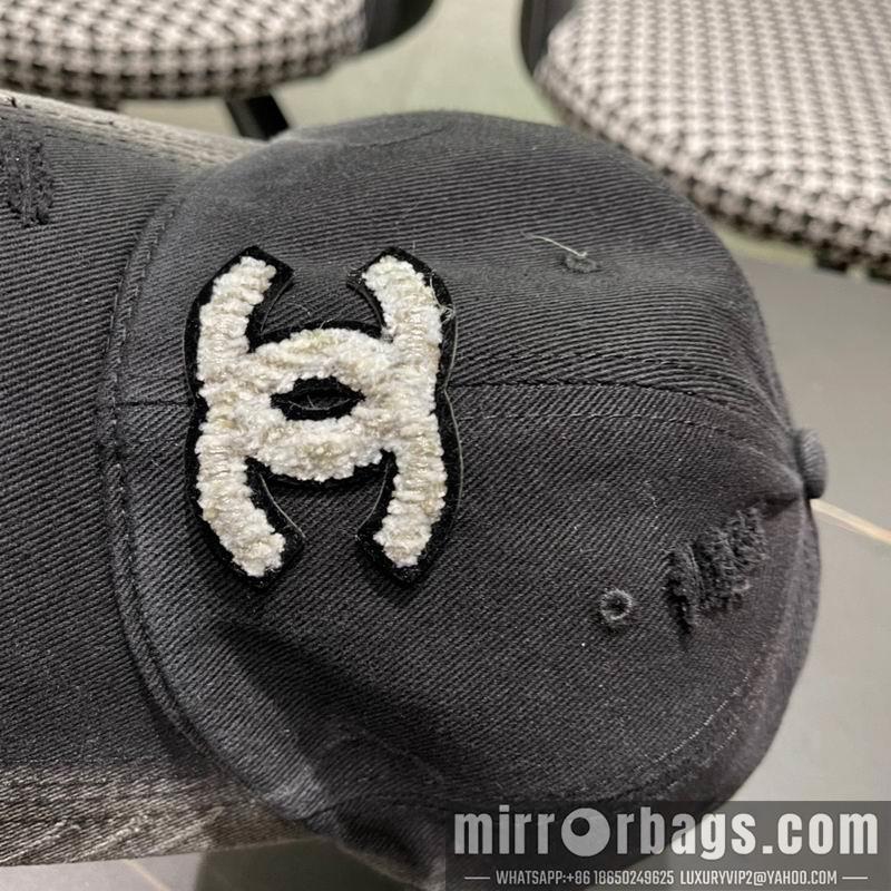 Replica Chanel cap 082602