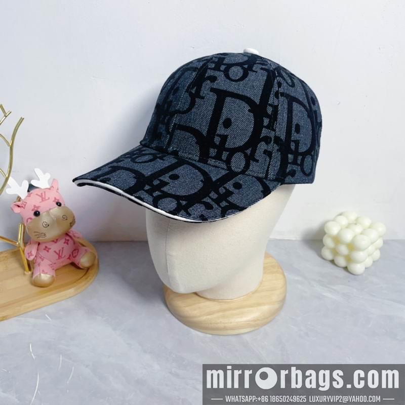 Replica Dior cap dx09