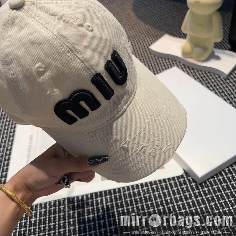Replica Miumiu cap dx16