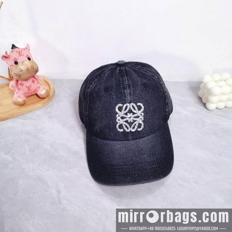 Replica Loewe Cap dx07