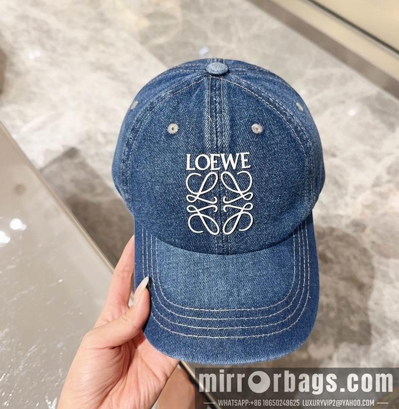 Replica Loewe cap 041701