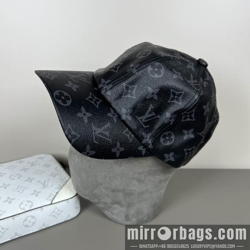 Replica LV cap dx46