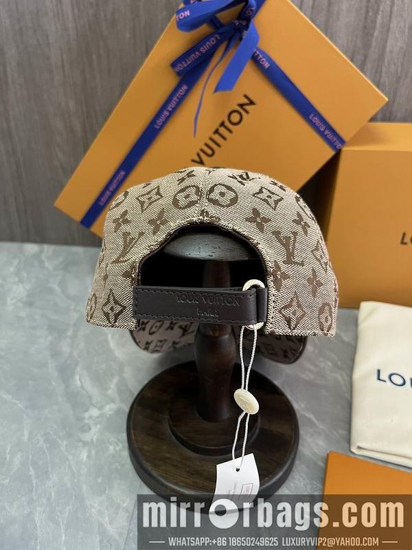 Replica LV Hat dx109