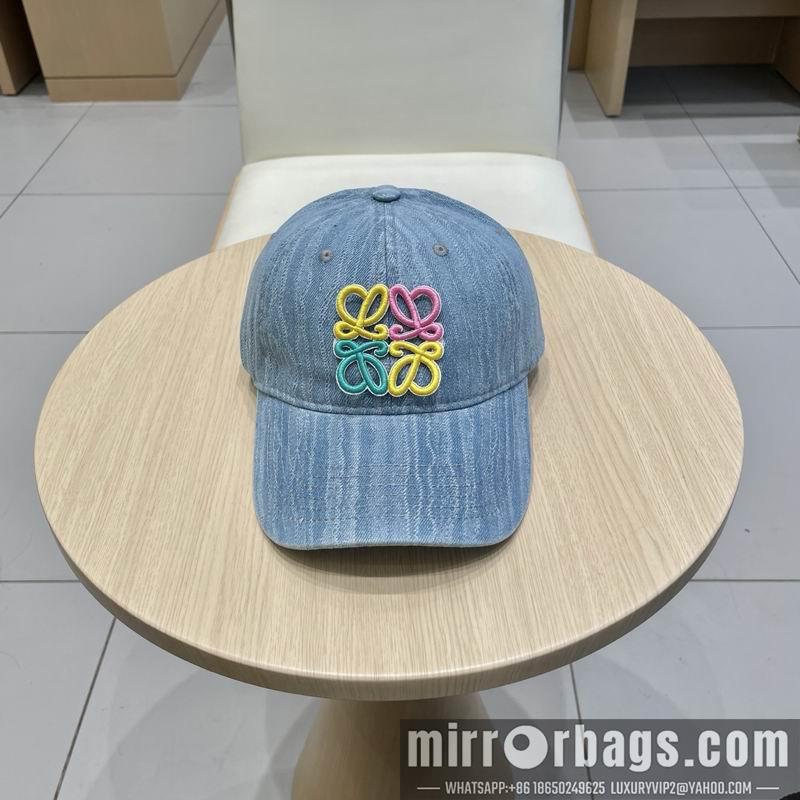Replica Loewe cap 040201