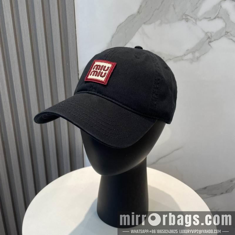 Replica Miumiu cap hm07