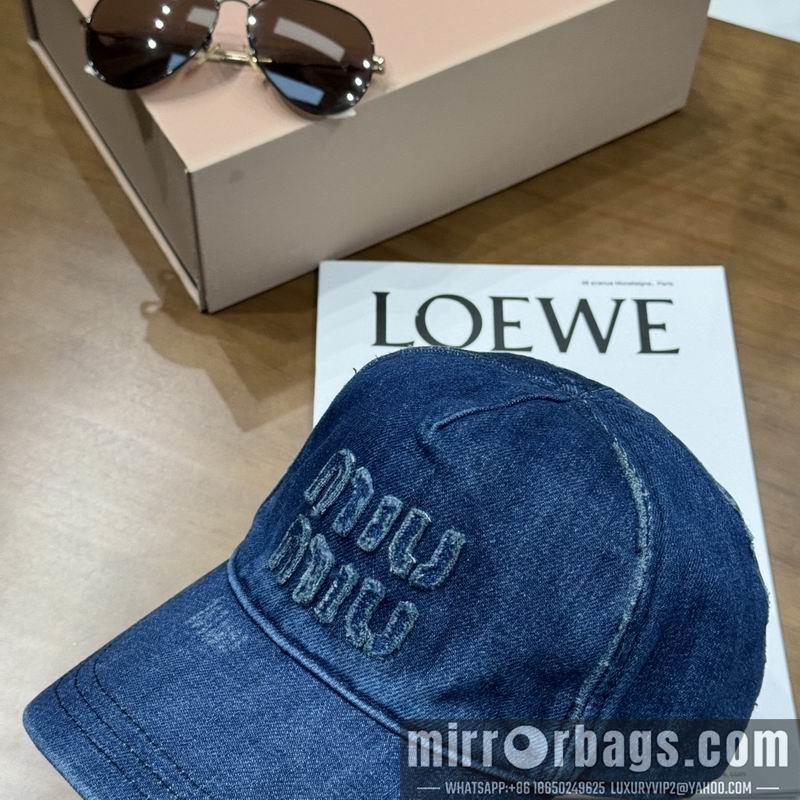 Replica Miumiu cap dx94
