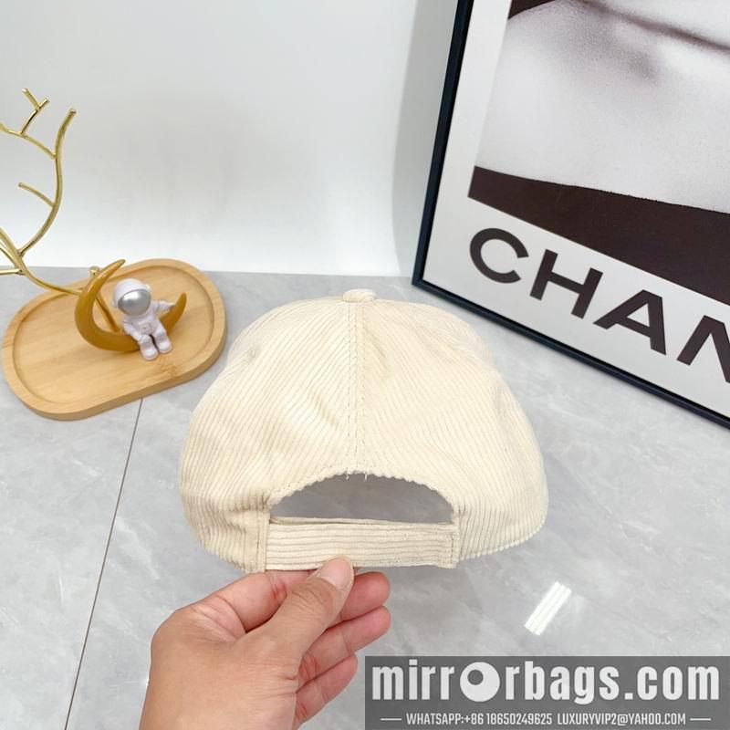 Replica Miumiu Cap dx34