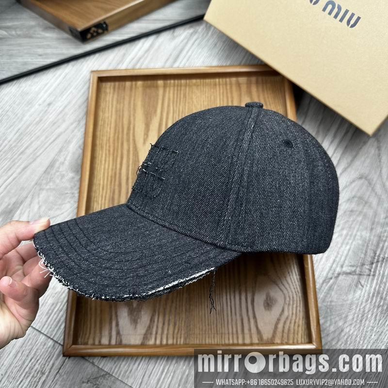 Replica Miumiu cap dx63