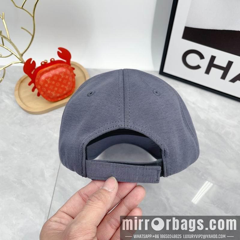 Replica Balenciaga cap dx03
