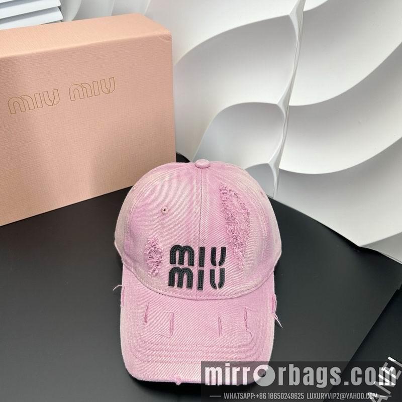 Replica Miumiu cap hm05