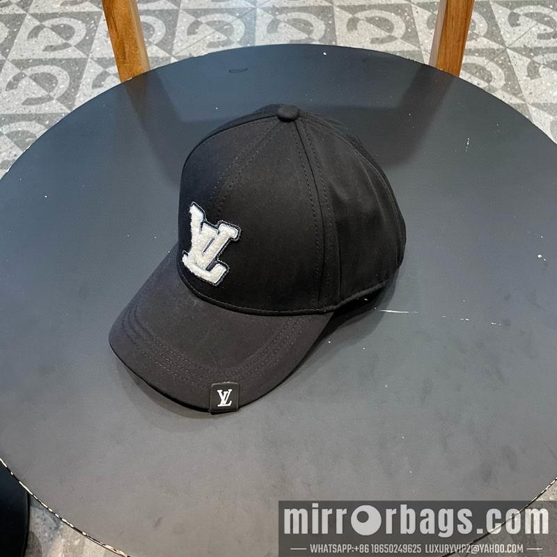 Replica LV  cap 072303