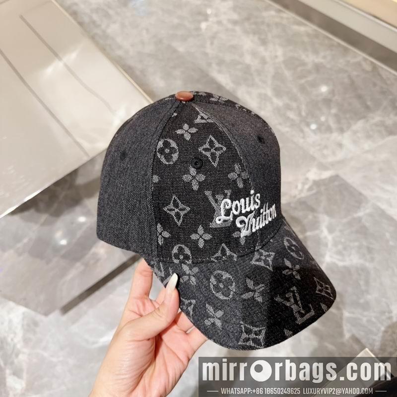 Replica LV cap dx99