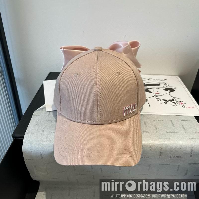 Replica Miumiu cap dx06