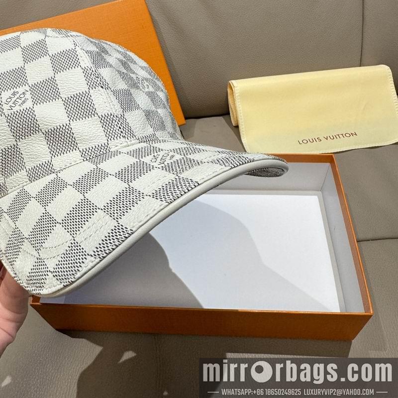 Replica LV cap 091403