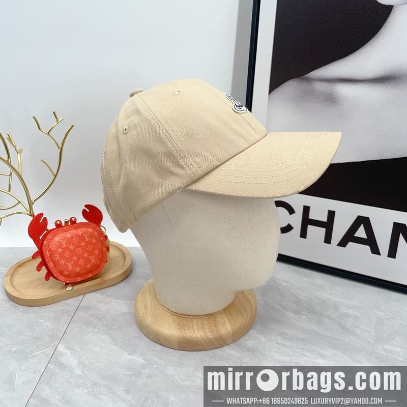 Replica Vivienne Westwood cap dx03