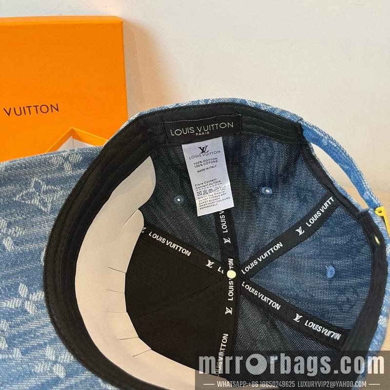 Replica LV cap dx42