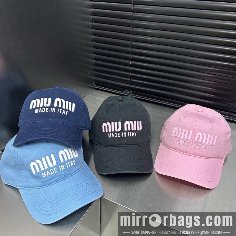 Replica Miumiu cap dx08