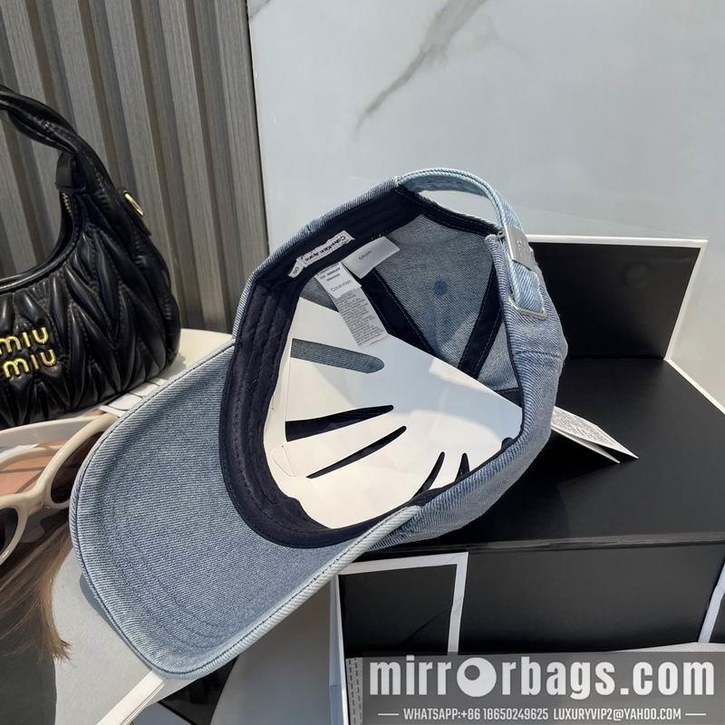 Replica CK Cap dx36