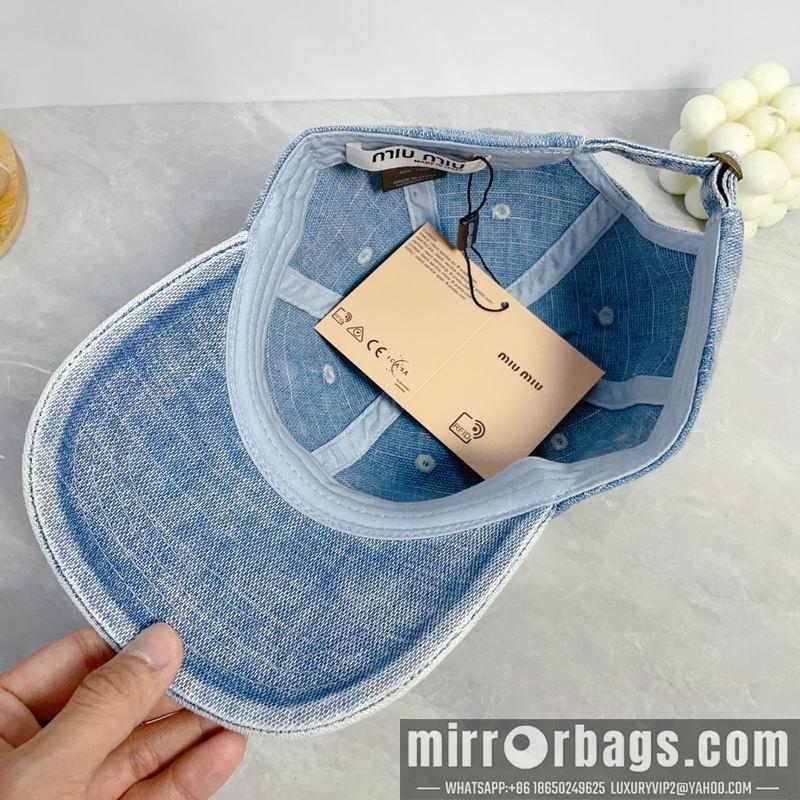 Replica Miumiu cap dx46