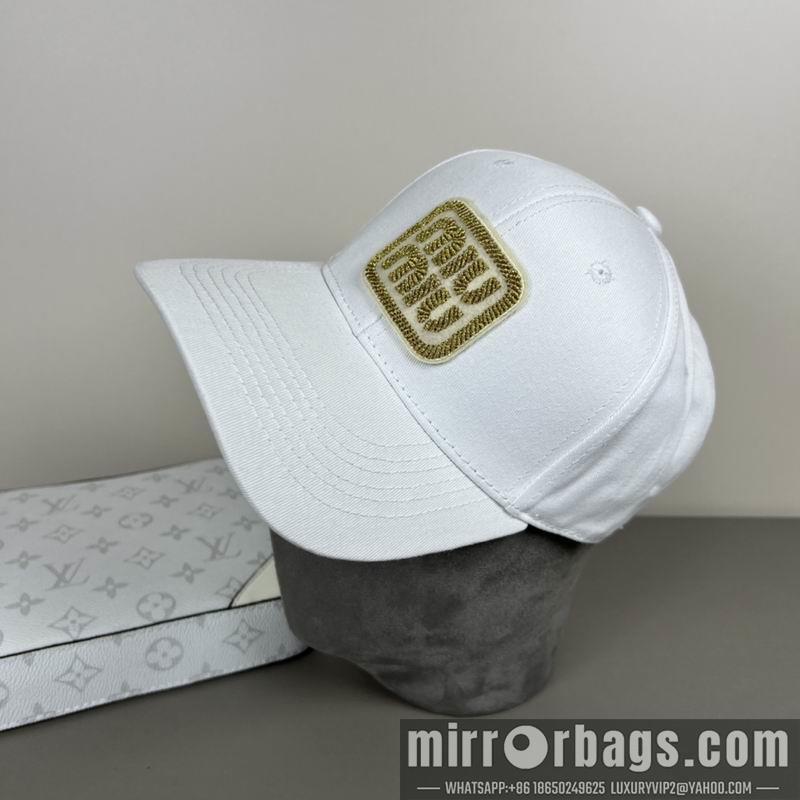 Replica Miumiu cap dx20