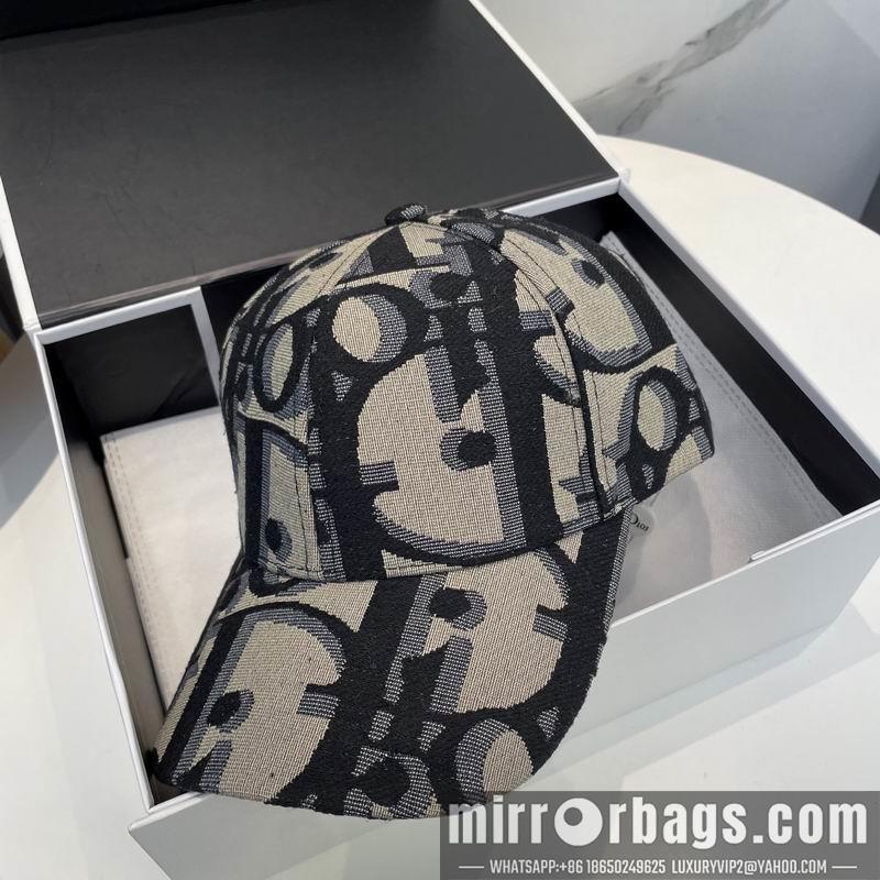 Replica Dior cap dx20