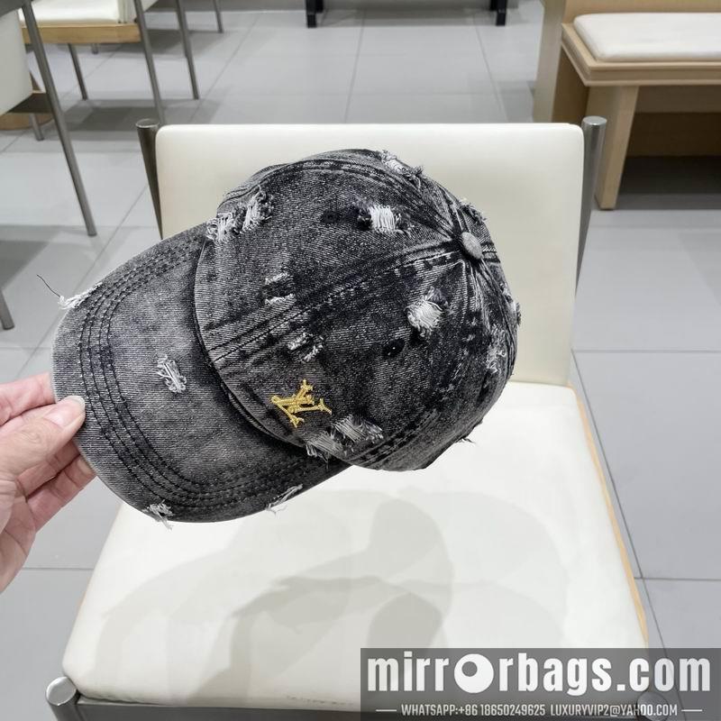 Replica LV Cap 032001