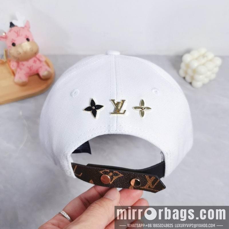 Replica LV cap dx08