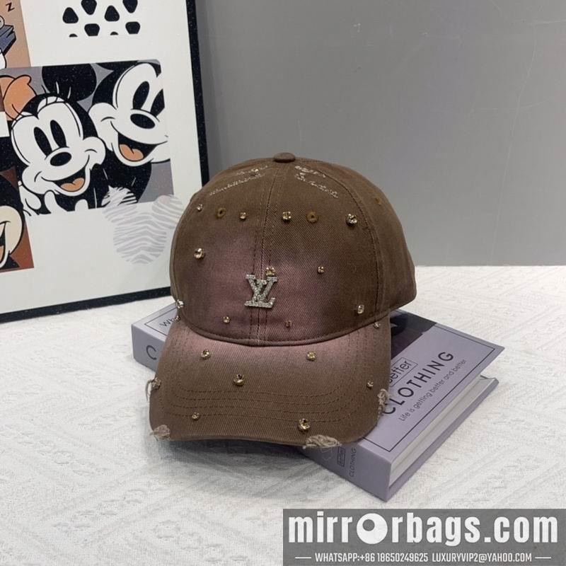 Replica LV cap hm04