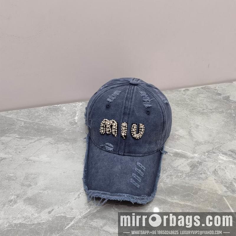 Replica Miumiu cap dx09