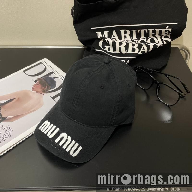 Replica Miumiu cap dx27