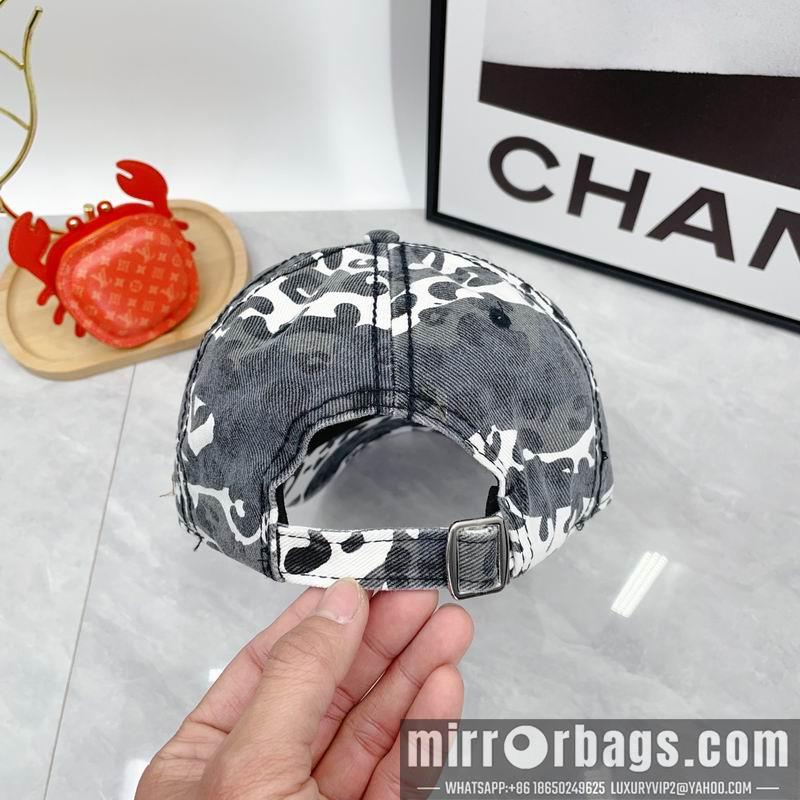 Replica MM6 cap dx27