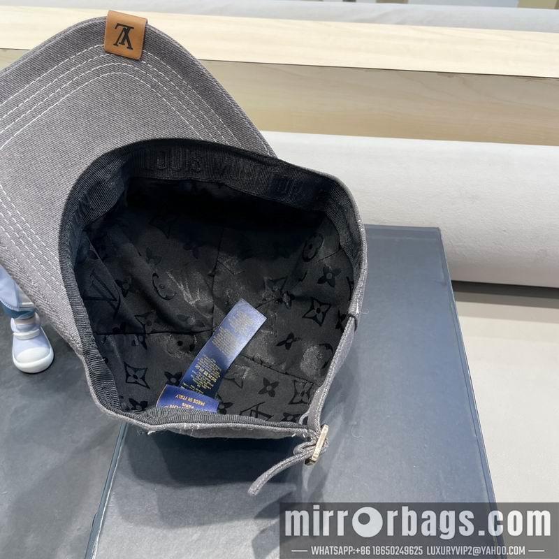 Replica LV cap 120401