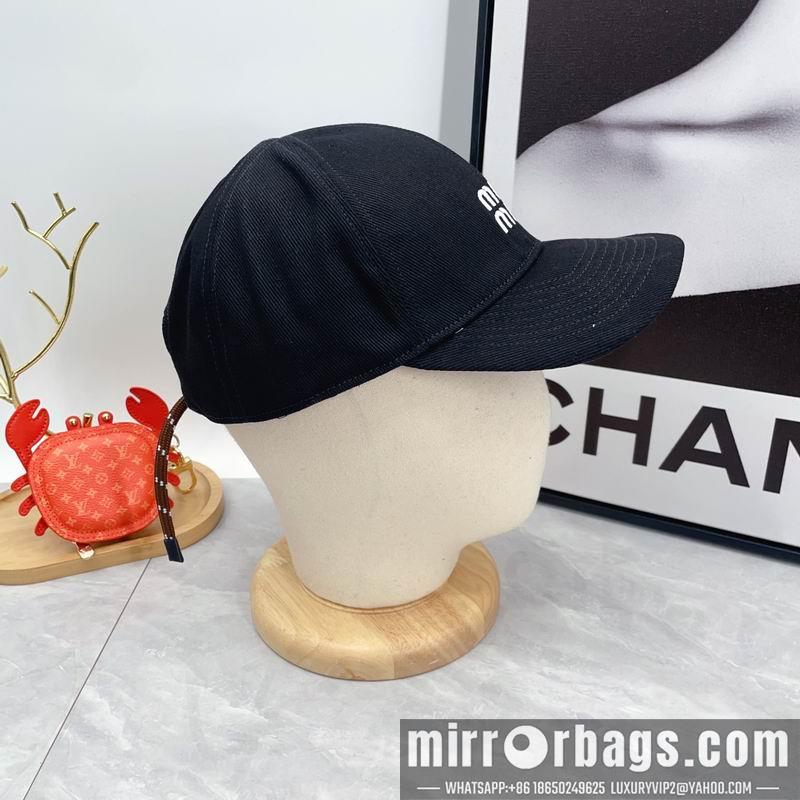 Replica Miumiu cap dx02